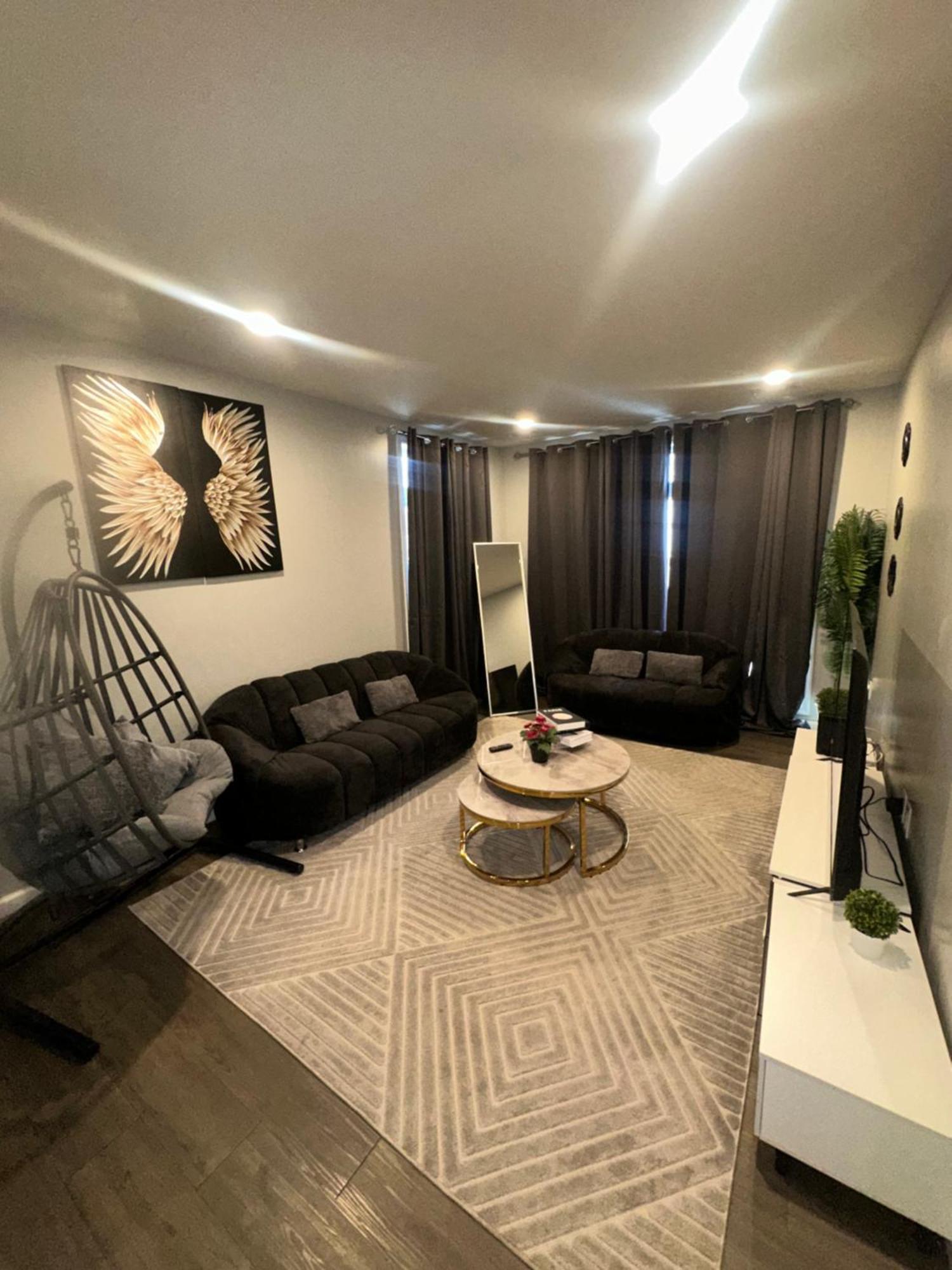 Elegant Apt By Ewr & Pennstation Newark Ngoại thất bức ảnh